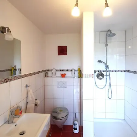 Wiesenblick Ammersee Nah Apartmán *